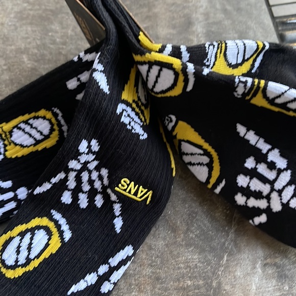 VANS “Off The Wall” Men’s socks Skulls - Picture 11 of 11